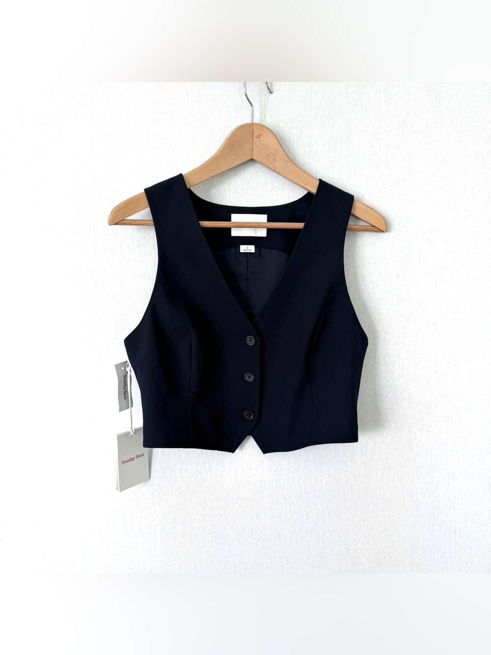 Aritzia Sunday Best Sylvie Vest in Admiral Navy